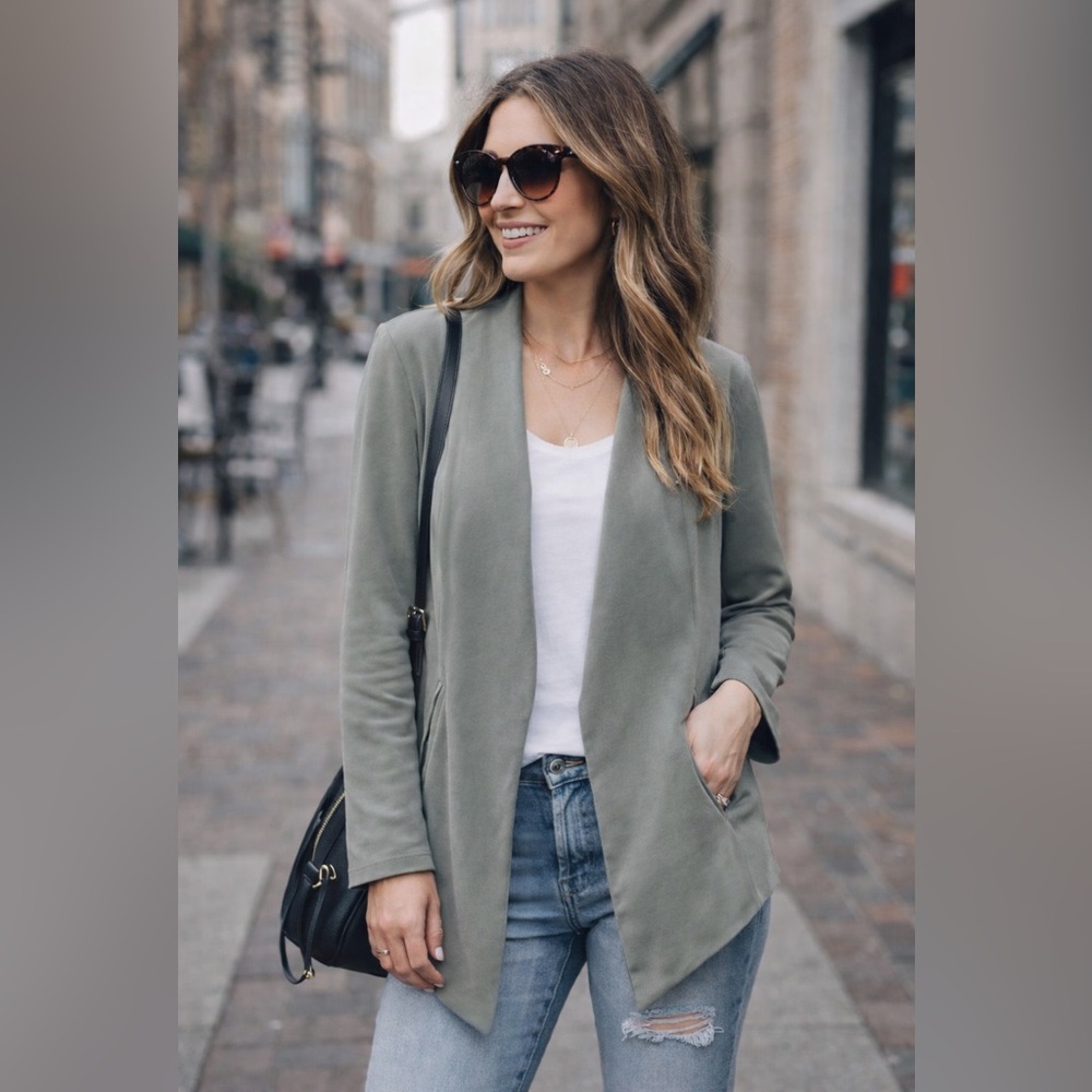 BCBGeneration Asymmetrical Draped Blazer - Gray Frost, Size Medium